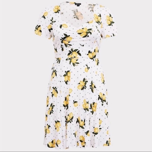 Torrid Stretch Challis Lemons Dress NWT 2 - Picture 3 of 5